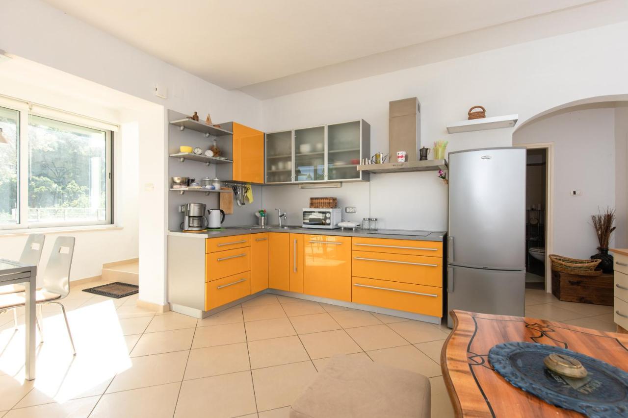 Apartment Portapisana Just 50M From The Beach Krk Town Buitenkant foto